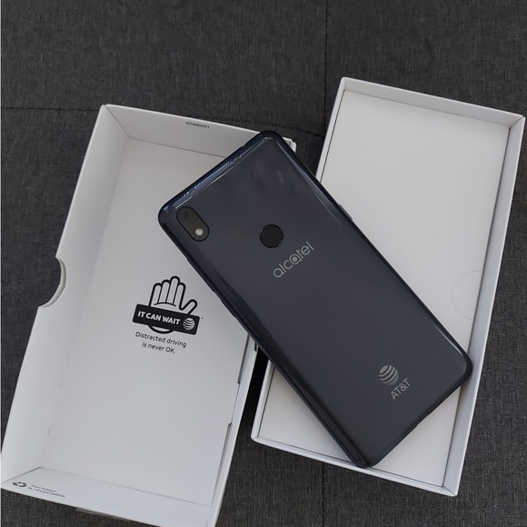 Alcatel Axell att cellphone new - Picture 3 of 4
